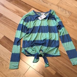 Striped long sleeve tee shirt